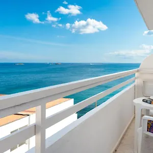 Vibra Lux Mar Apartment