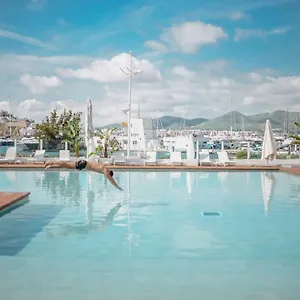 4* Hotell Corso &